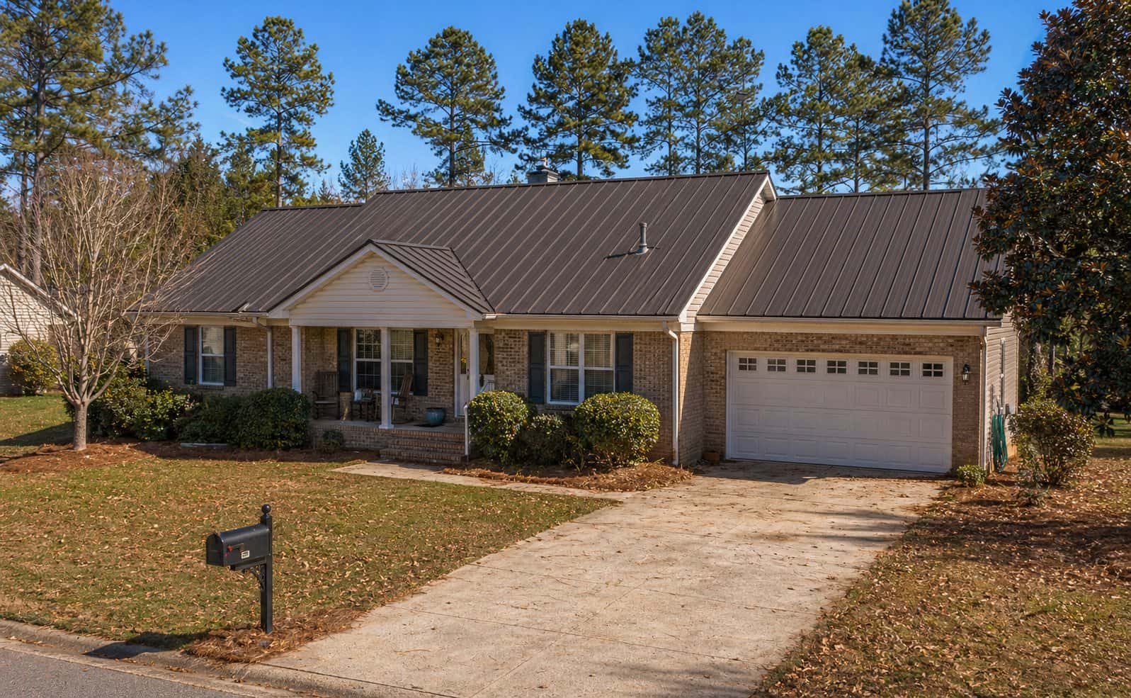 A bronze standing seam roof on a Lake Norman ranch home